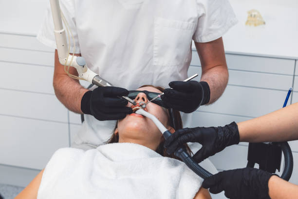 Best Emergency Broken Tooth Repair in Golden Glades, FL